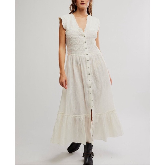 🎉LAST CHANCE🎉Free People - Vivi Mini Dress in Soft cotton (Ivory) - Picture 1 of 10